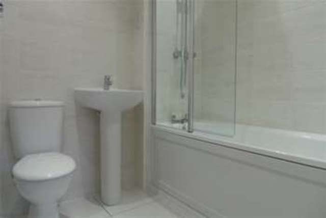  Image of 3 Bedroom Terraced to rent at Coventry, CV3 1PE