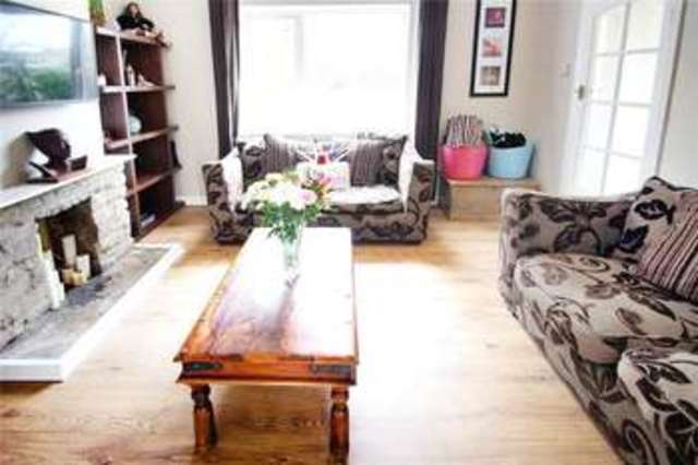  Image of 3 Bedroom Detached for sale at Angmering Hammerpot, BN16 4LL
