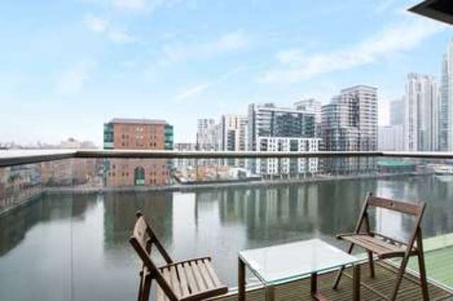  Image of 1 Bedroom Flat for sale at South Boulevard  Canary Wharf, E14 9EY