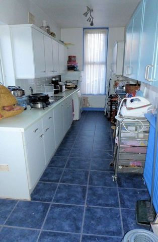  Image of 5 Bedroom Semi-Detached for sale at Bent Lane  Prestwich, M25 1DL