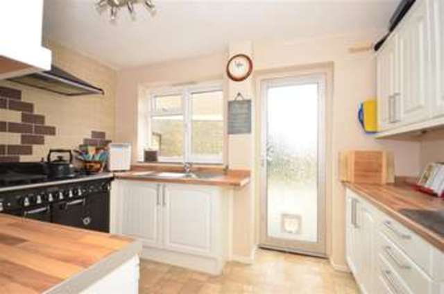  Image of 3 Bedroom End of Terrace for sale at Furnace Green Crawley Crawley, RH10 6LB