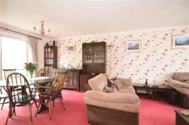  Image of 3 Bedroom End of Terrace for sale at Furnace Green Crawley Crawley, RH10 6LB