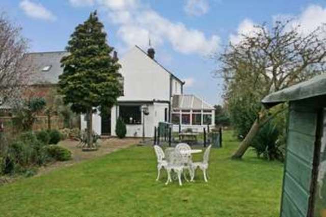  Image of 3 Bedroom Detached for sale at Colchester Essex Colchester, CO7 8JL
