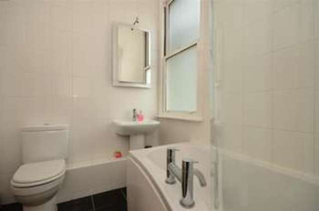  Image of 2 Bedroom Flat for sale at Hove East Sussex Hove, BN3 1NB