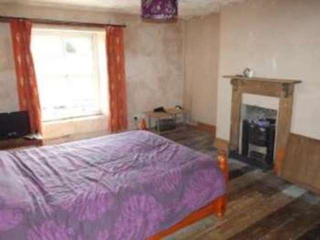  Image of 4 Bedroom End of Terrace for sale at Callington Cornwall Callington, PL17 7BG