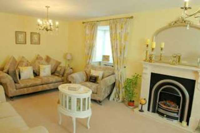 Image of 4 Bedroom Detached for sale at Calvert Green, MK18 2FS