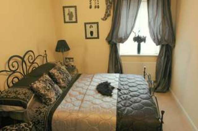  Image of 4 Bedroom Detached for sale at Calvert Green, MK18 2FS