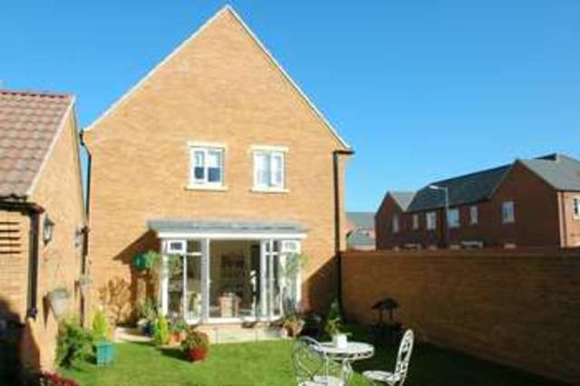  Image of 4 Bedroom Detached for sale at Calvert Green, MK18 2FS