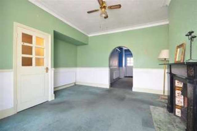  Image of 3 Bedroom Terraced for sale at Manor Park London Manor Park, E12 6LB