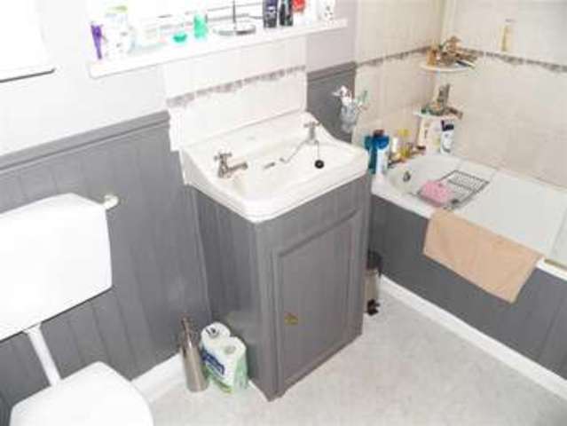  Image of 3 Bedroom Property for sale at Clwyd Road Penlan Penlan, SA5 7EZ