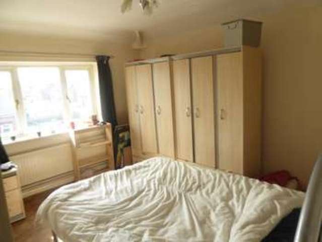 Image of 3 Bedroom Detached for sale at Leeds, LS9 6QJ