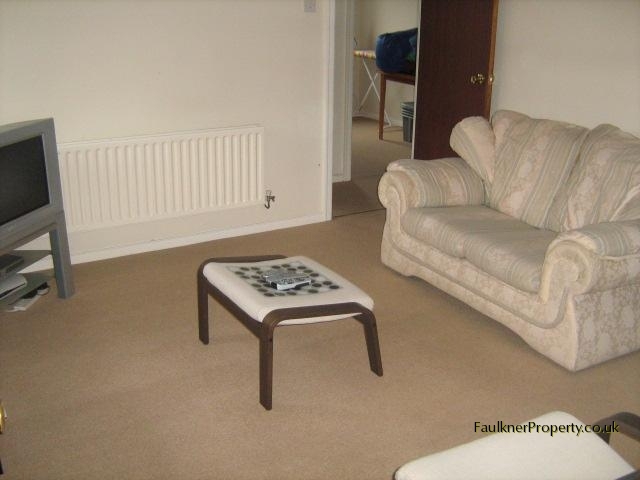  Image of 2 Bedroom Apartment to rent at <br>Bluebridge  Milton Keynes, MK13 0LJ