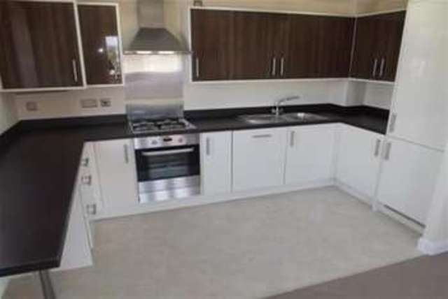  Image of 2 Bedroom Flat to rent at Doncaster, DN4 5PB