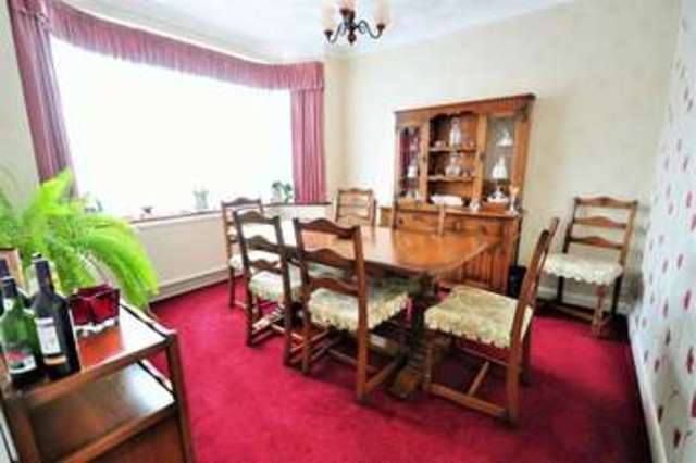  Image of 4 Bedroom Semi-Detached for sale at Bexleyheath Kent Bexleyheath, DA7 5EN
