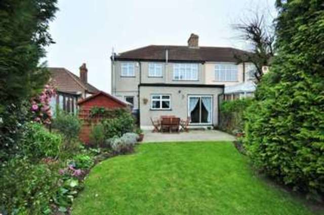  Image of 4 Bedroom Semi-Detached for sale at Bexleyheath Kent Bexleyheath, DA7 5EN