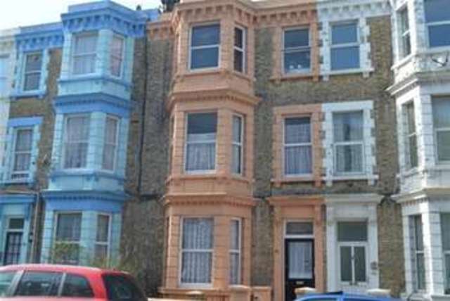  Image of 1 Bedroom Flat to rent at Margate, CT9 2EQ