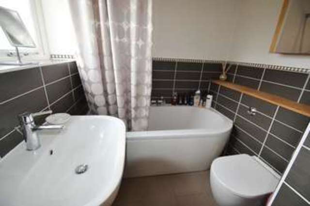  Image of 3 Bedroom Detached for sale at Fair Oak Eastleigh, SO50 7JE