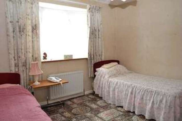  Image of 2 Bedroom Detached for sale at Fordingbridge, SP6 1DP