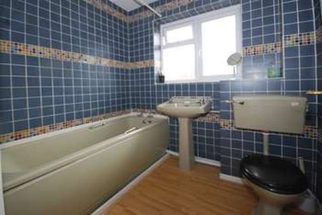  Image of 3 Bedroom Detached for sale at Forge Close  Newport, NP18 3PW