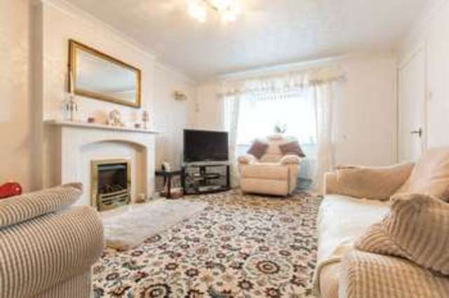  Image of 3 Bedroom Semi-Detached for sale at Hedgemead  Wigan, WN6 7EL