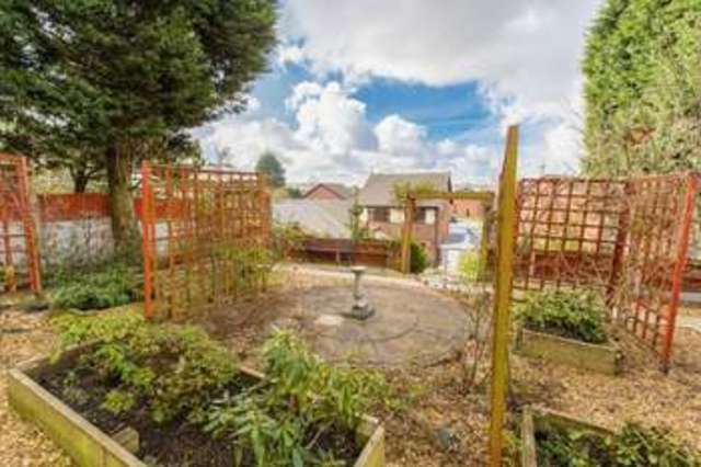  Image of 3 Bedroom Semi-Detached for sale at Hedgemead  Wigan, WN6 7EL