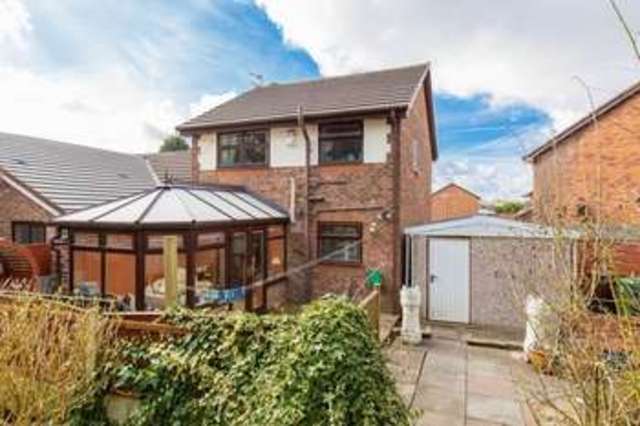  Image of 3 Bedroom Semi-Detached for sale at Hedgemead  Wigan, WN6 7EL