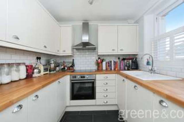  Image of 2 Bedroom Flat for sale at Crouch End London Crouch End, N8 9JE