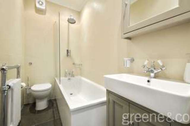  Image of 2 Bedroom Flat for sale at Crouch End London Crouch End, N8 9JE