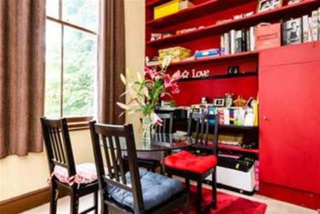  Image of Flat to rent at London, W10 6HE