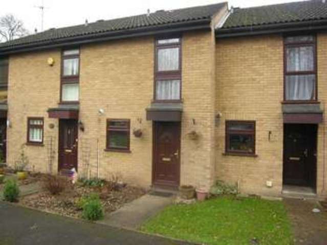  Image of 2 Bedroom Property to rent at Lambourne Court Uxbridge Uxbridge, UB8 2UL