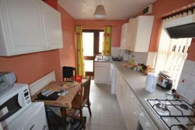  Image of 2 Bedroom Semi-Detached to rent at Lon Cae Ffynnon  Llandeilo, SA19 6DX