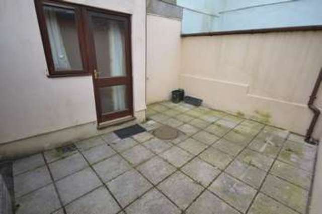  Image of 2 Bedroom Semi-Detached to rent at Lon Cae Ffynnon  Llandeilo, SA19 6DX