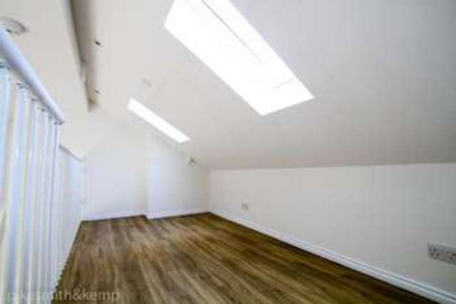  Image of 1 Bedroom Flat for sale at MAIDENHEAD, SL6 1HZ
