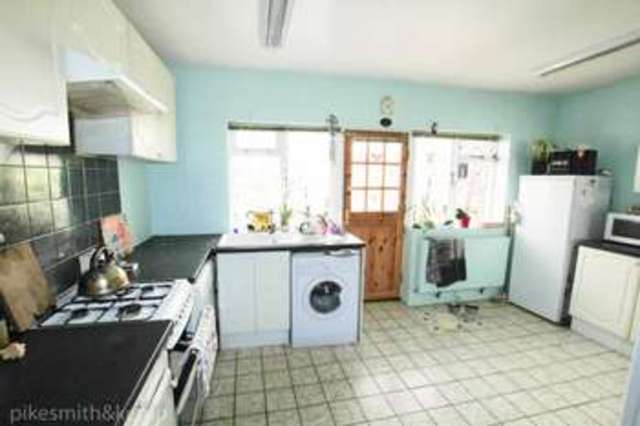  Image of 3 Bedroom Semi-Detached for sale at MAIDENHEAD, SL6 8RG