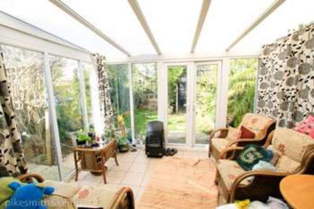  Image of 3 Bedroom Semi-Detached for sale at MAIDENHEAD, SL6 8RG