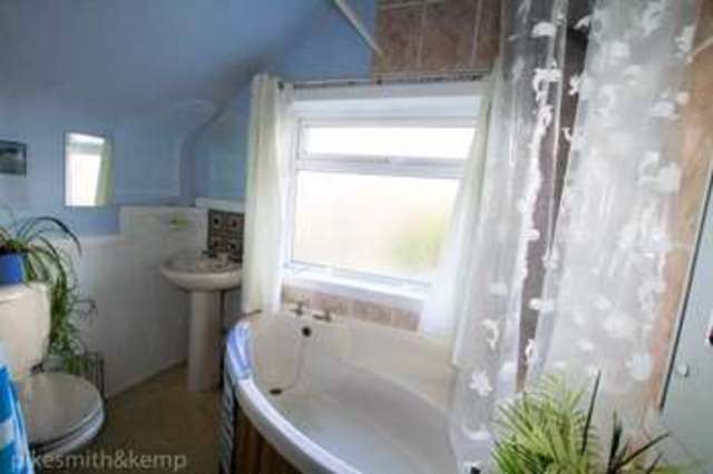  Image of 3 Bedroom Semi-Detached for sale at MAIDENHEAD, SL6 8RG