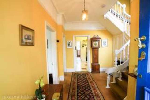  Image of 4 Bedroom Detached for sale at MAIDENHEAD, SL6 4DE