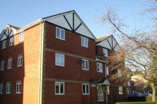  Image of 1 Bedroom Flat to rent at Langley, SL3 8YG