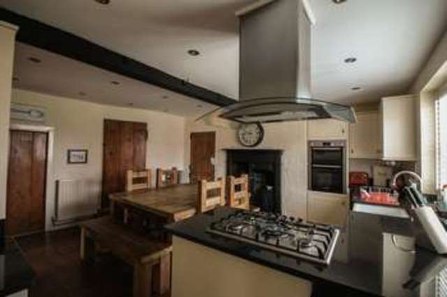  Image of 5 Bedroom Detached for sale at Middle Street Wilberfoss York, YO41 5NR