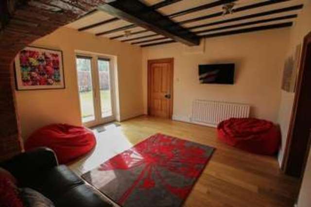  Image of 5 Bedroom Detached for sale at Middle Street Wilberfoss York, YO41 5NR