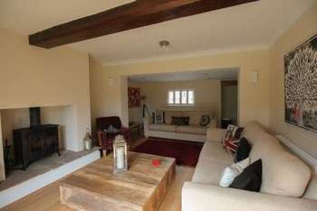  Image of 5 Bedroom Detached for sale at Middle Street Wilberfoss York, YO41 5NR