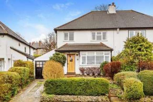  Image of 5 Bedroom Detached to rent at Mitchley View  South Croydon, CR2 9HQ