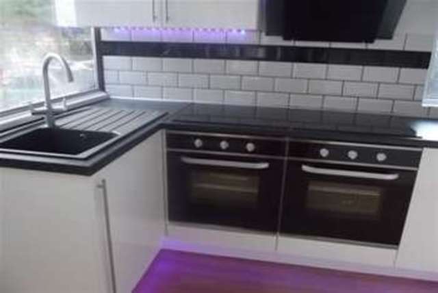 Image of 6 Bedroom Detached to rent at Canterbury, CT1 1NJ
