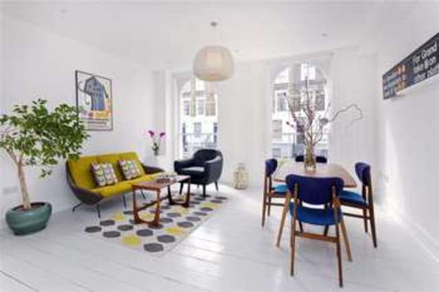  Image of 2 Bedroom Maisonette for sale at Islington London Essex Road, N1 7BJ