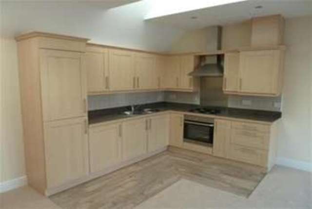  Image of 2 Bedroom Flat to rent at Nottingham, NG4 2QS