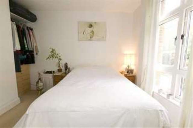  Image of 1 Bedroom Flat for sale at Bow Quarter, E3 2UT