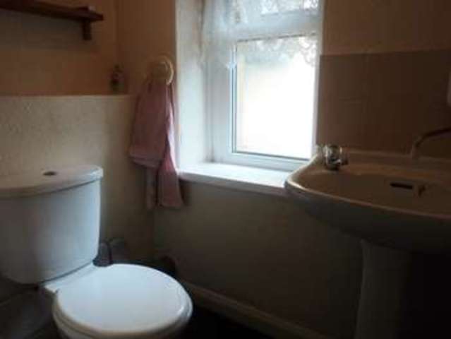  Image of 1 Bedroom Flat to rent at Penarth Road Grangetown Cardiff, CF11 6FR