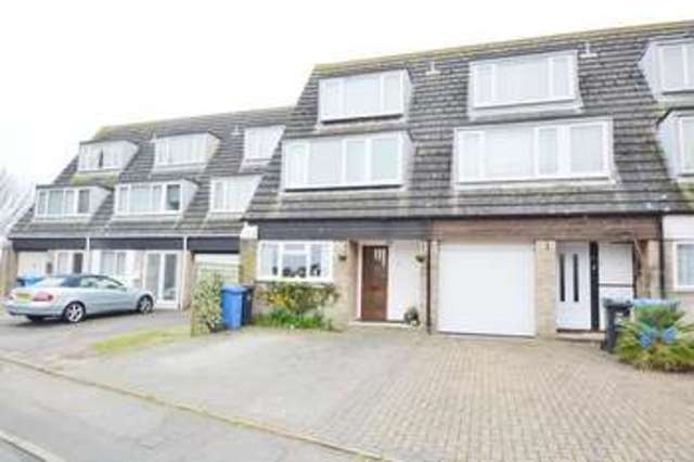  Image of 4 Bedroom Detached for sale at Poole, BH15 1QA
