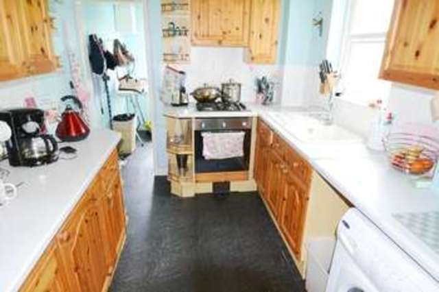  Image of 3 Bedroom Detached for sale at Poole, BH15 2DL