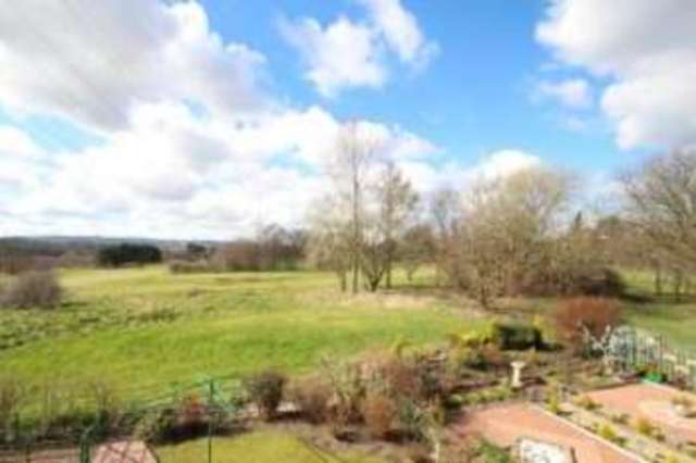  Image of 3 Bedroom Terraced for sale at Ralston Paisley Paisley, PA1 3BT